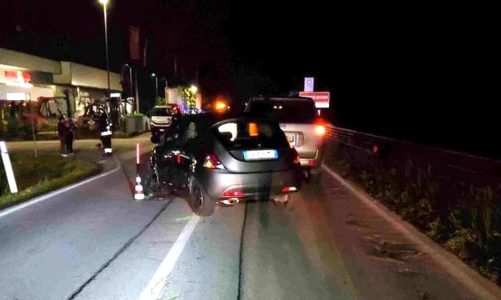 Provoca un incidente e risulta positivo all’alcoltest: denuncia e ritiro della patente