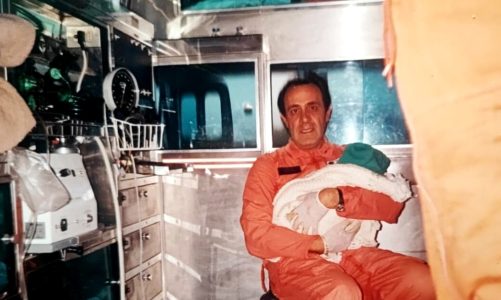 La storia di Michael, nato nel cielo di Palermo: “Io, partorito in volo 30 anni fa”